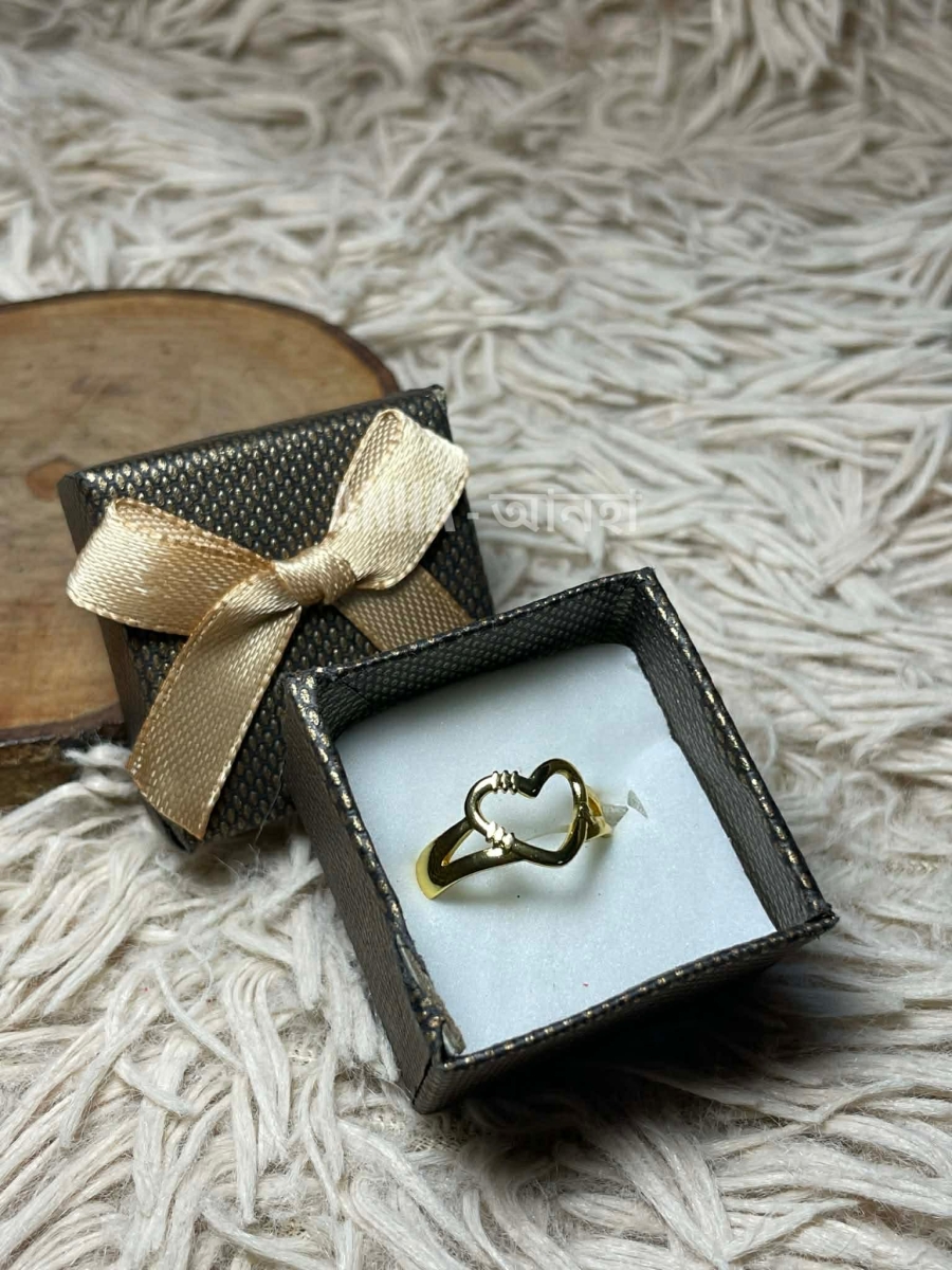 Heart Shaped Finger Ring